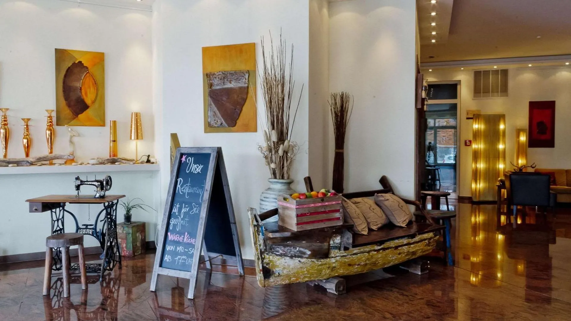 Arthotel Ana Petite contacts